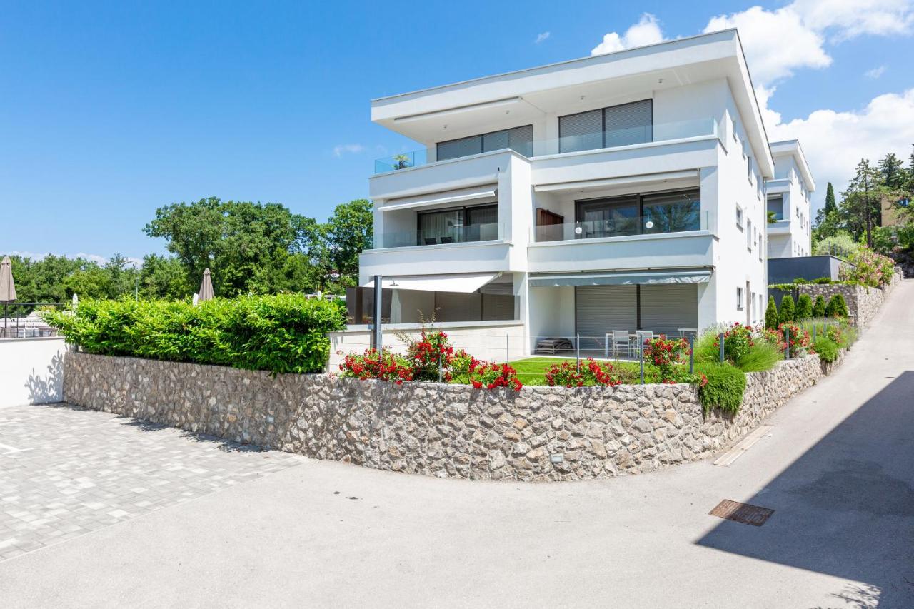 Apartment Waterfront Pia - Marija Malinska